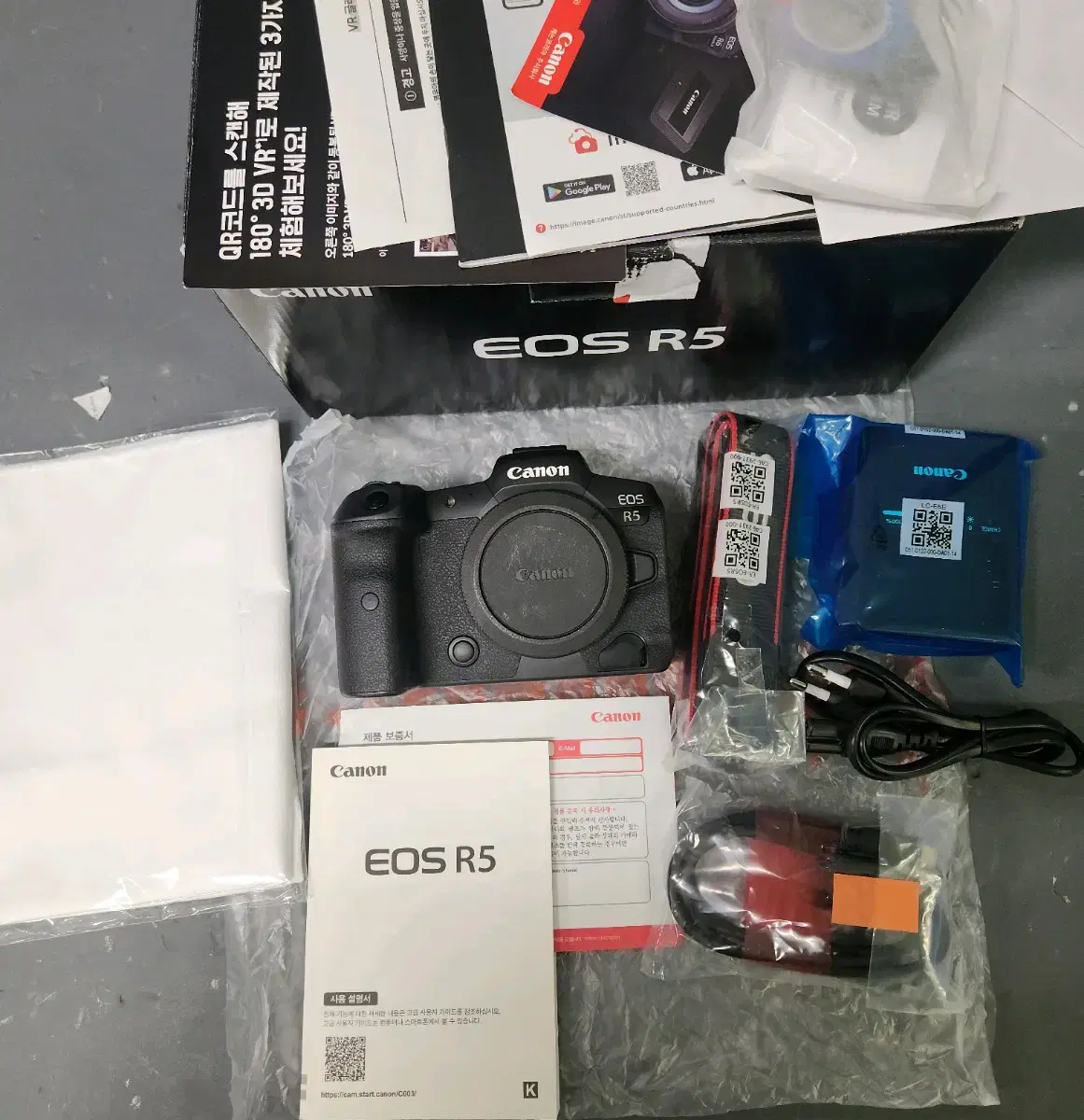 캐논eos r5,캐논r5 6천컷대신동급 판매합니다